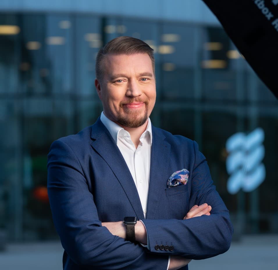 Mikko Karikytö