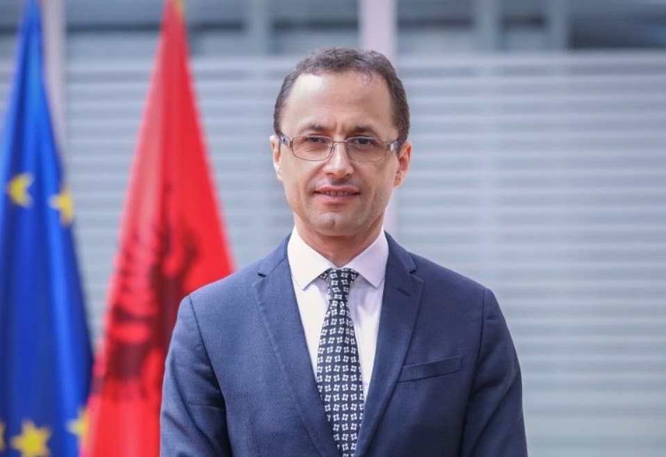 Prof.Asoc.Dr. Igli Tafa